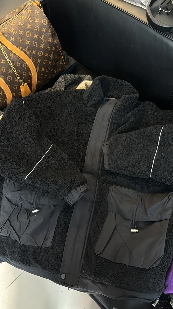 RIVER 秋冬多口袋设计摇粒绒撞色拼接棉衣棉服外套