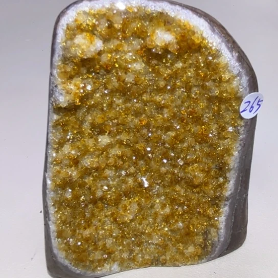 未镶嵌大型摆件（非配饰）黄晶