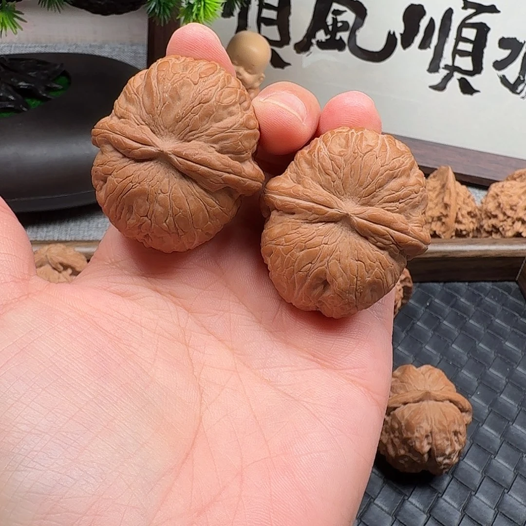 核桃全品红皮元宝44