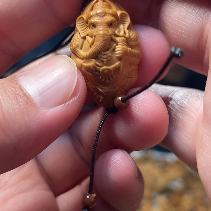 吊坠橄榄核橄榄核