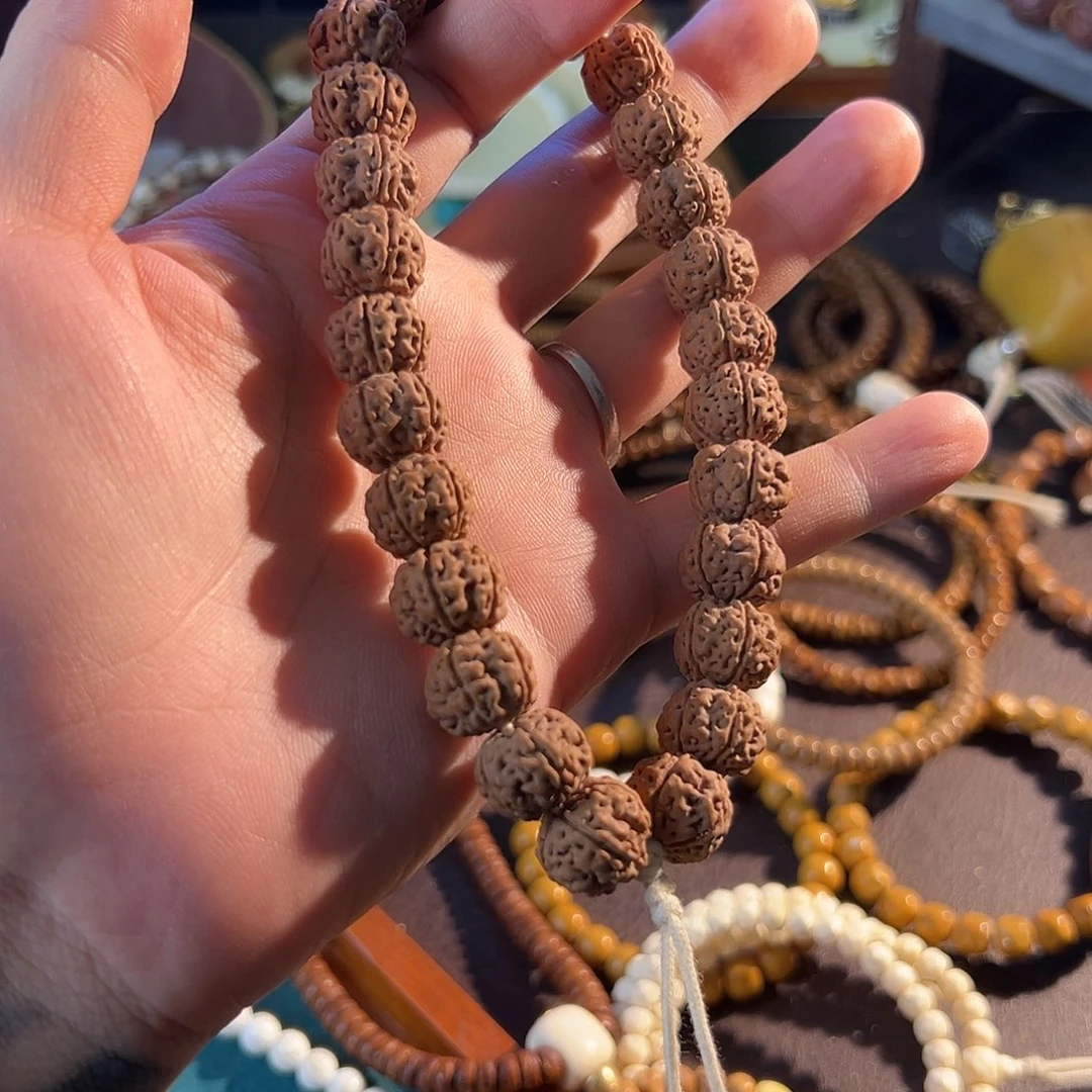 金刚菩提吊坠原生态老树王手持