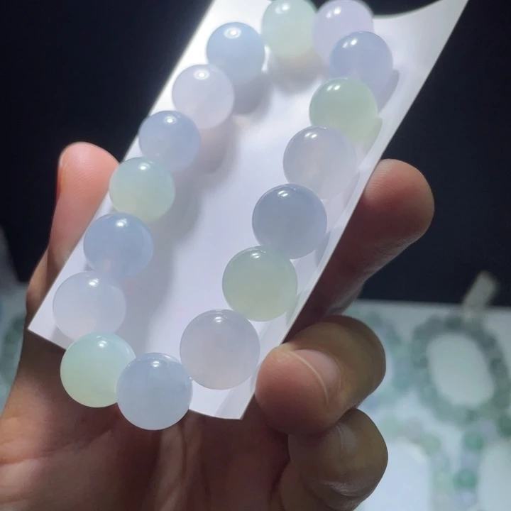 未镶嵌定制翡翠翡翠