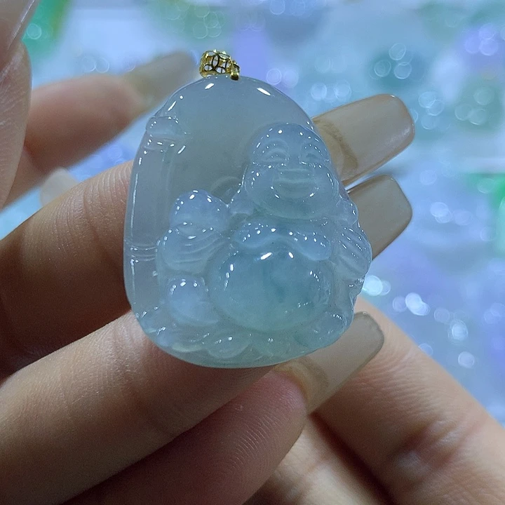 翡翠18K金镶嵌颈饰天然翡翠A货吊坠