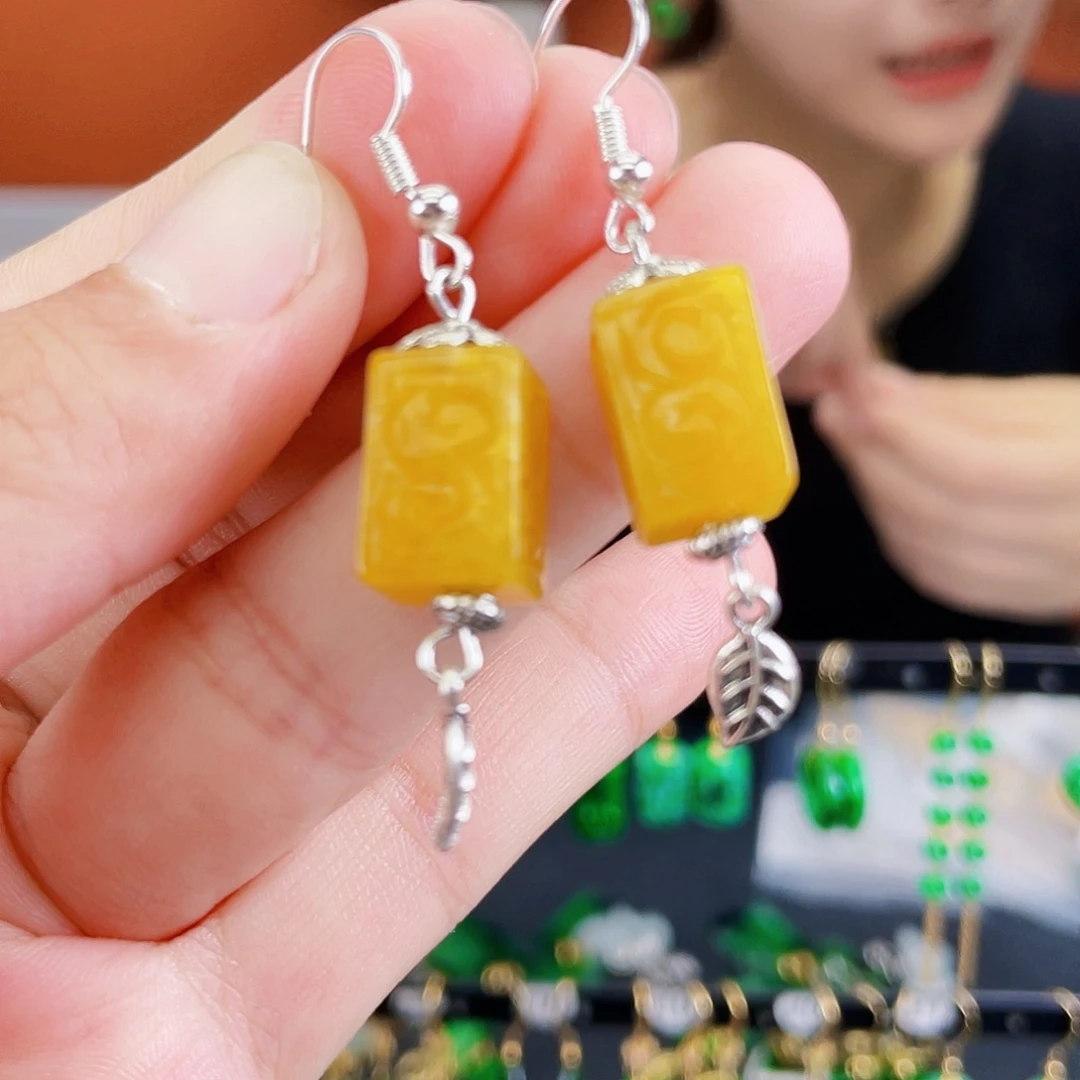 翡翠未镶嵌耳饰饰品
