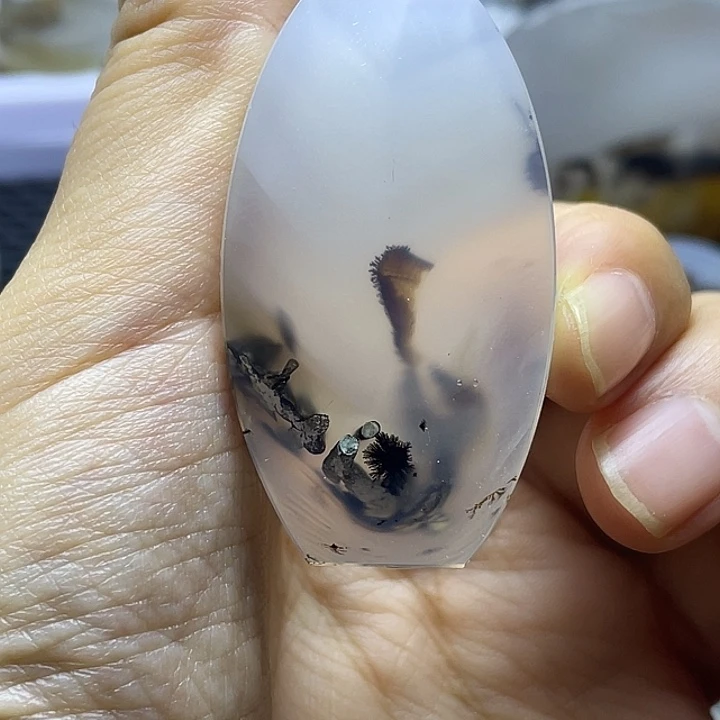 未镶嵌颈饰玛瑙/玉髓