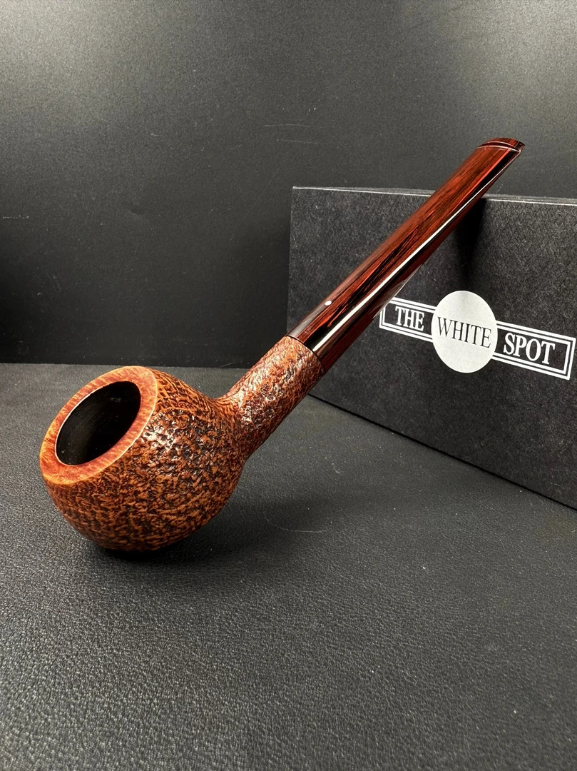 英国The White Spot county 4107型号石楠木烟斗（内径22.4斗深32