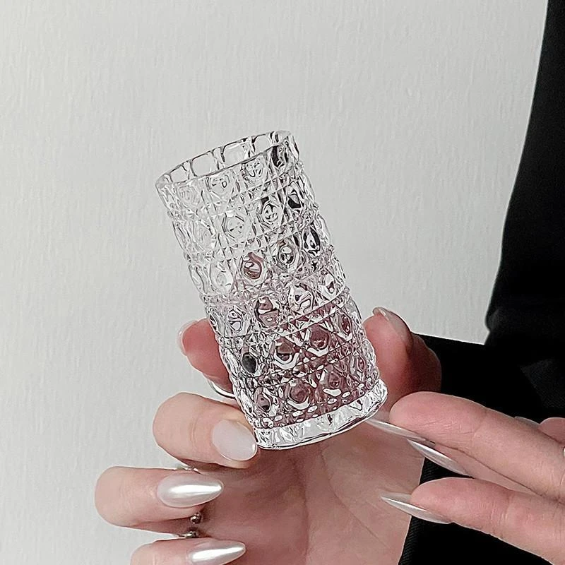 奥禾新款宝石纹轻奢小酒杯浮雕加厚玻璃白酒杯酒盅小号家用烈酒一