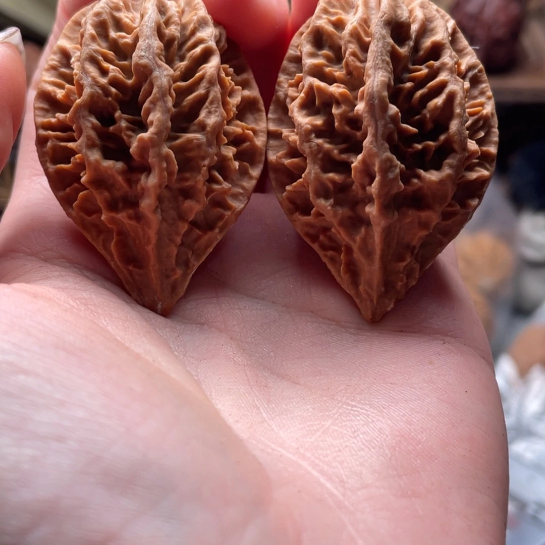 文玩核桃把件楸刀鱼51