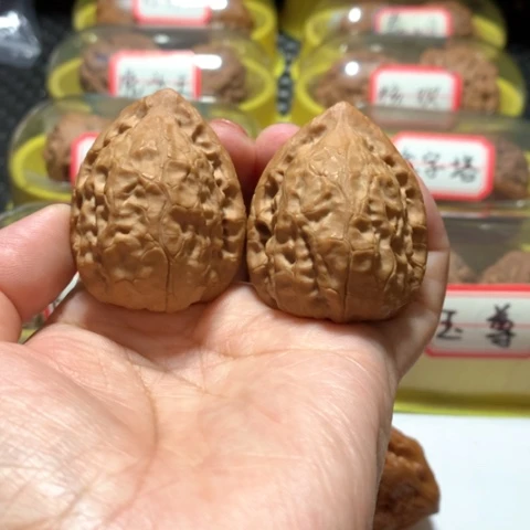 吊坠文玩核桃穿山甲