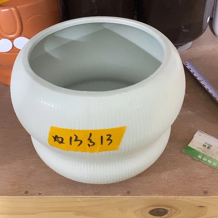 紫砂花盆多肉植物盆瑕疵有孔