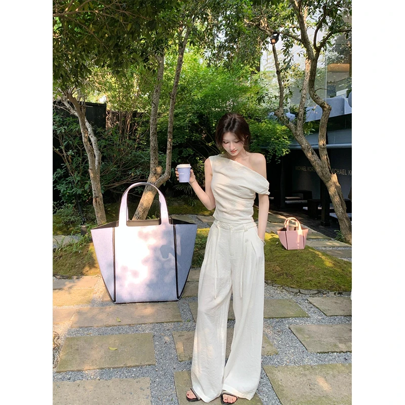 温婉大方衣服装斜肩露肩上衣女2025夏季气质高腰宽松显瘦阔腿裤潮