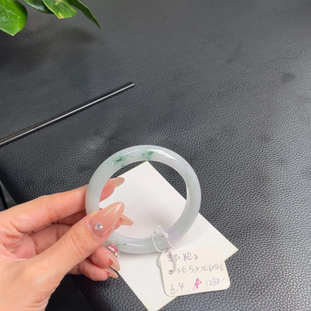 翡翠未镶嵌手镯手镯
