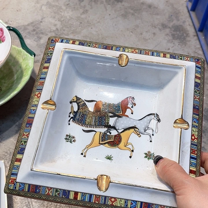 凡间陶瓷家居生活馆