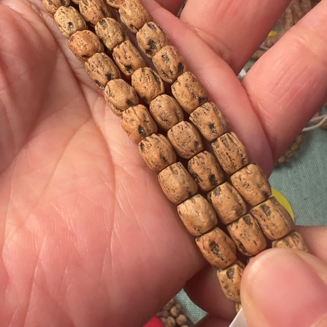 A***.吊坠柏香籽/百香籽F656