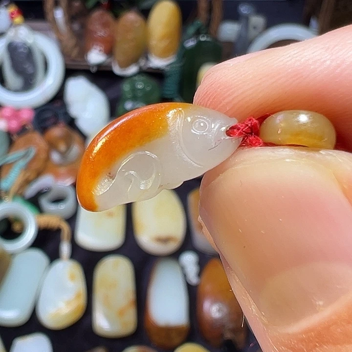 和田玉未镶嵌吊坠(不含链)