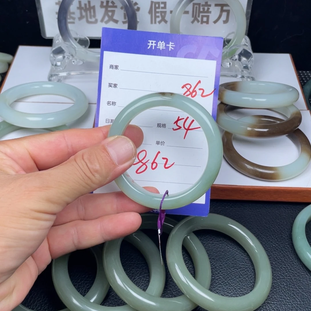 和田玉手镯未镶嵌580