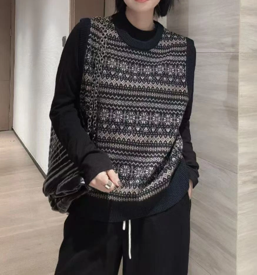 新款文案套头文艺马甲时尚