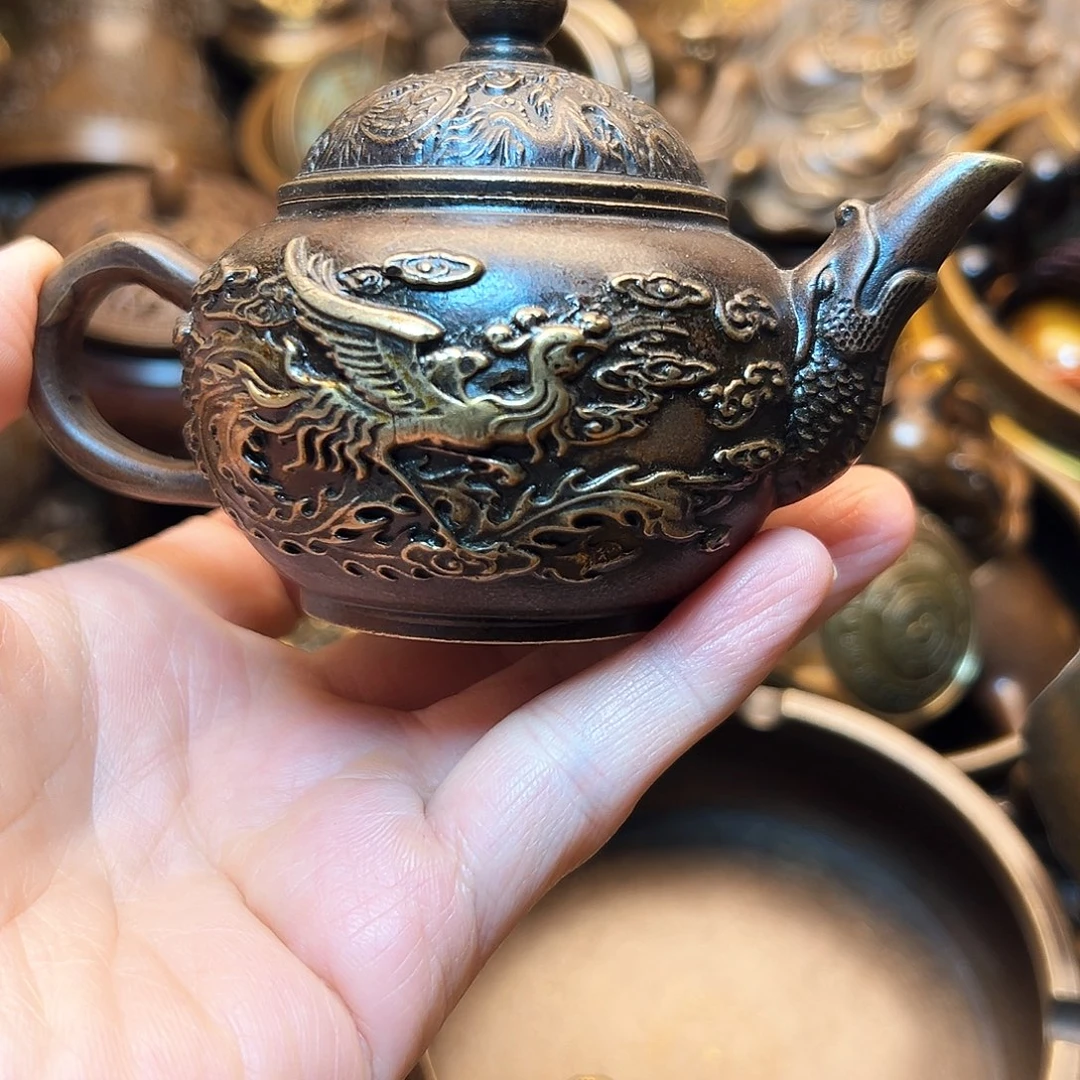 精美铜器工艺品等