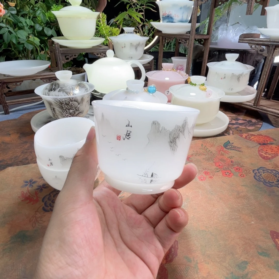 乐***仔璞玉釉烧水墨山居主人杯