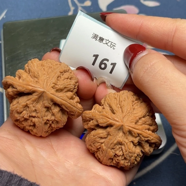 文玩核桃把件粗筋47.161