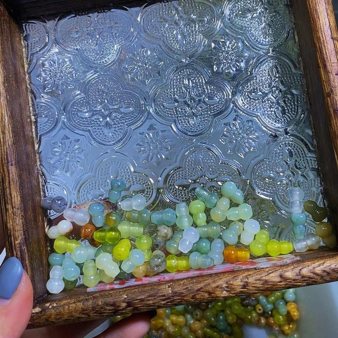 未镶嵌蛇纹石玉珠宝半成品236