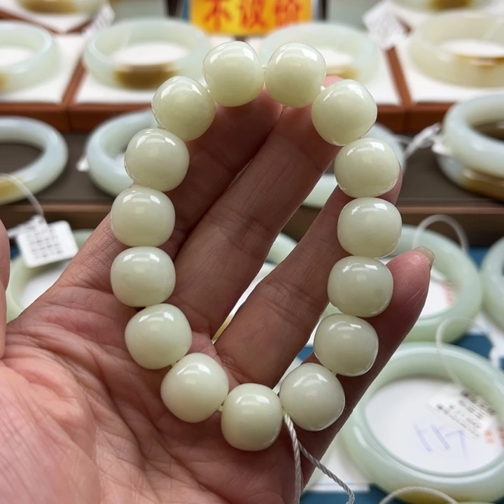 和田玉手链未镶嵌