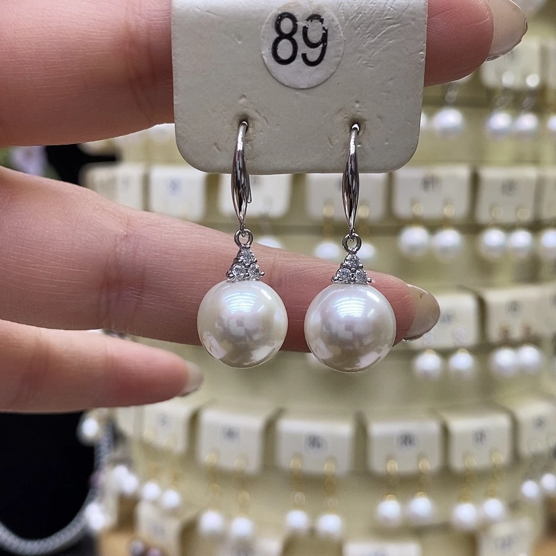 银S925镶嵌耳饰淡水珍珠