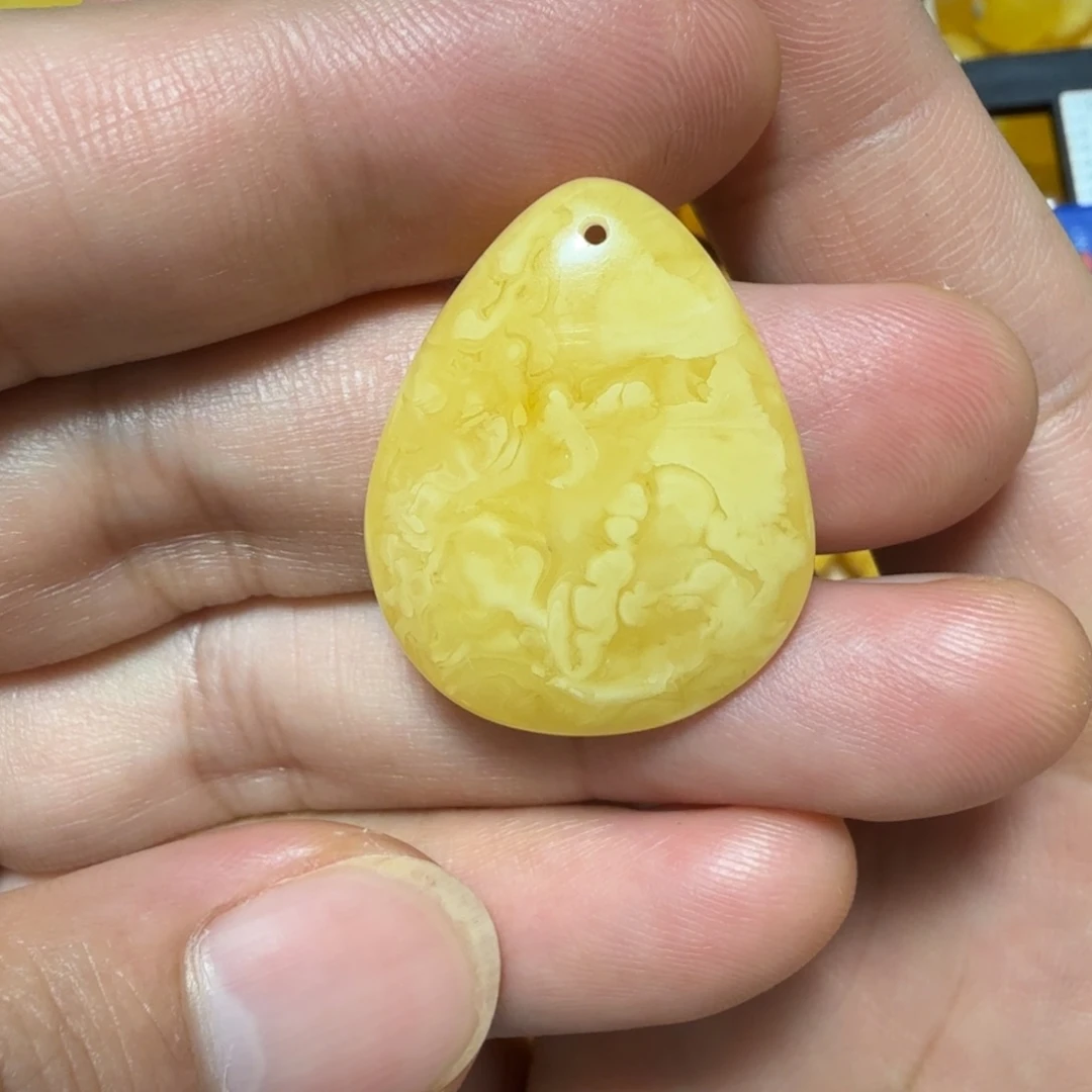 琥珀未镶嵌裸石成品