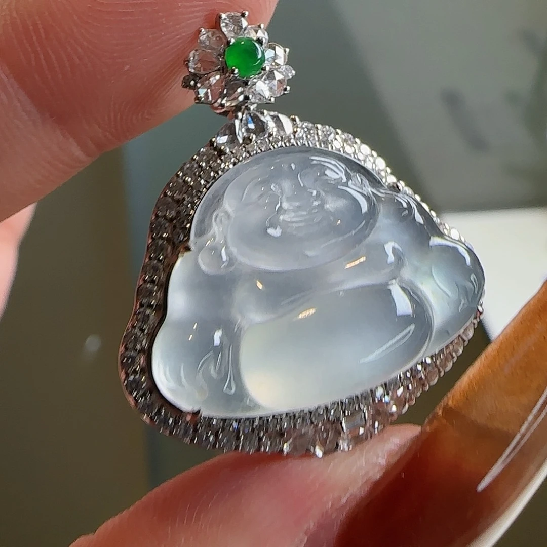 翡翠18K金镶嵌颈饰天然翡翠