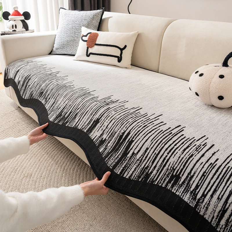 高级感皮沙发垫四季通用2025新款异形不规则雪尼尔坐垫靠背盖布巾