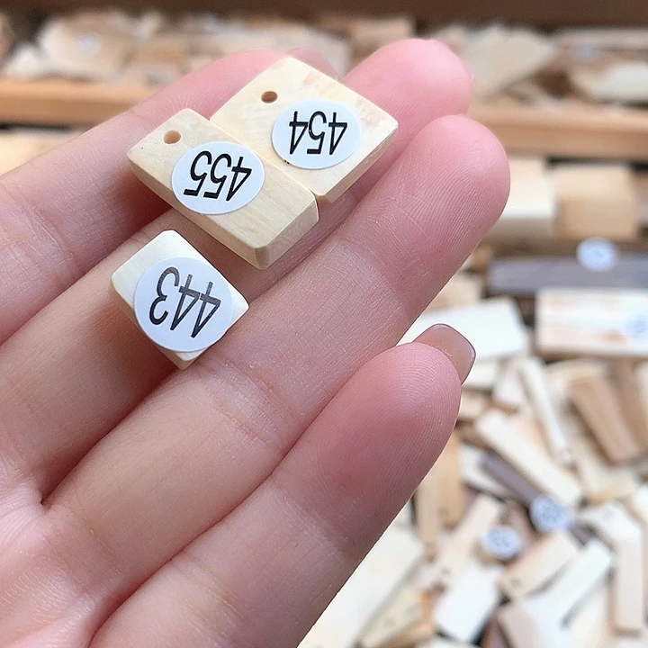 泥塑不打孔联系客服