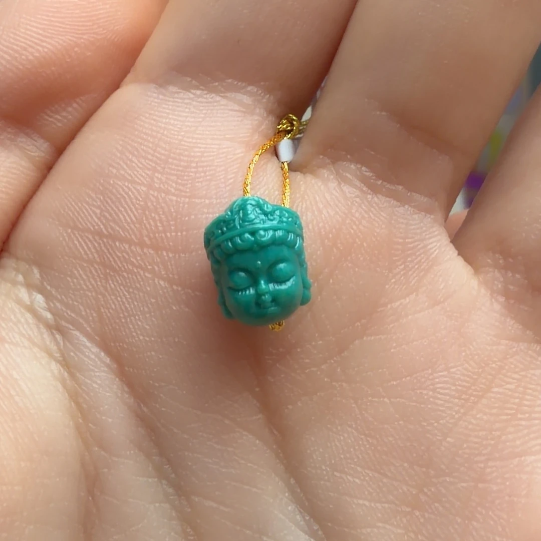 绿松石未镶嵌颈饰