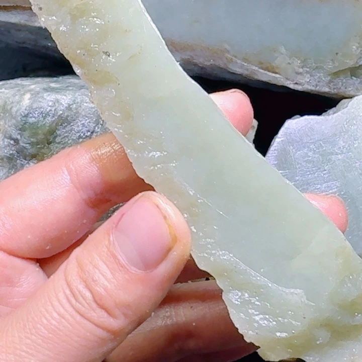 和田玉未镶嵌珠宝半成品