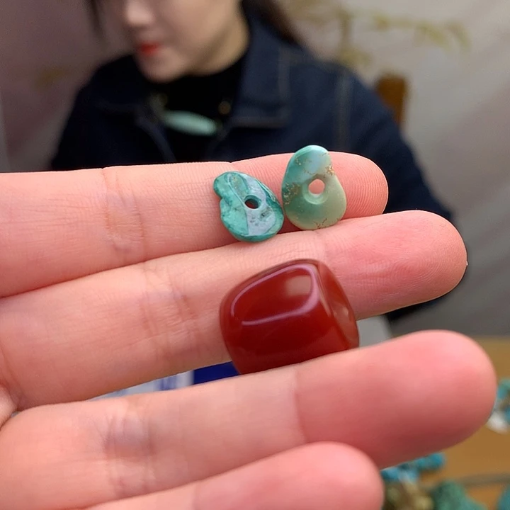 栀***开玛瑙/玉髓未镶嵌原矿
