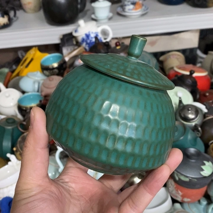 陶瓷艺术品及陶瓷壶