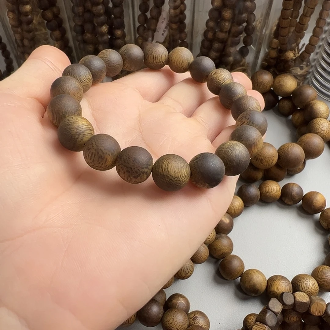 确***儿沉香碎屑沉香奇楠高油脂沉水浮1.0圆珠单圈11.2克