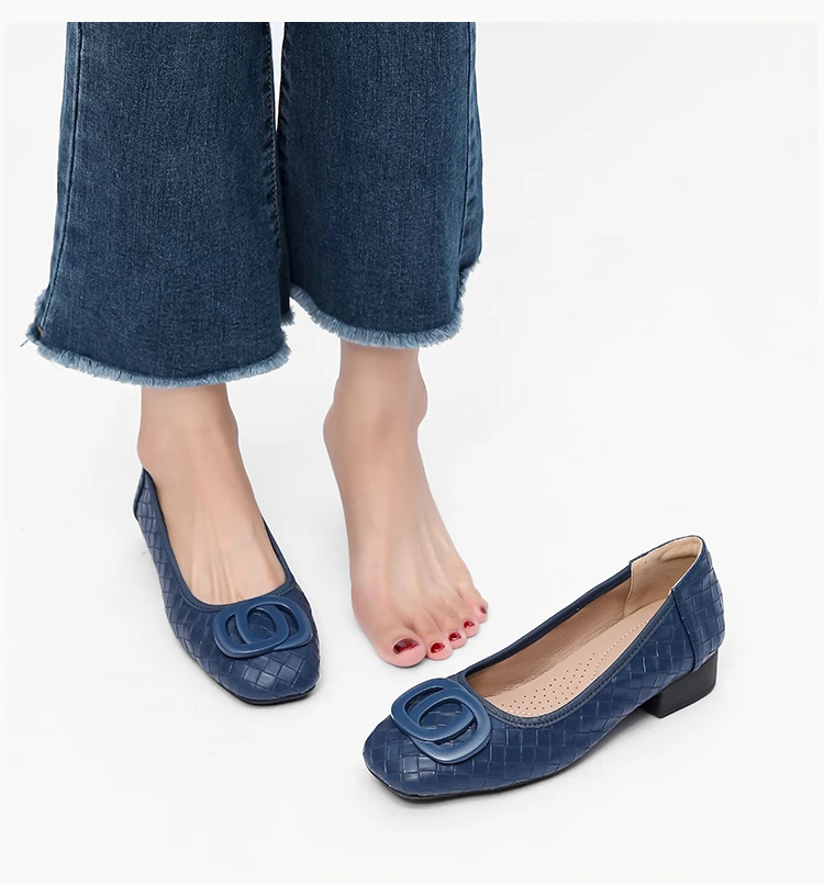 舒适百搭真软皮乐福鞋英伦风一脚蹬大码粗跟浅口百搭编织单鞋女