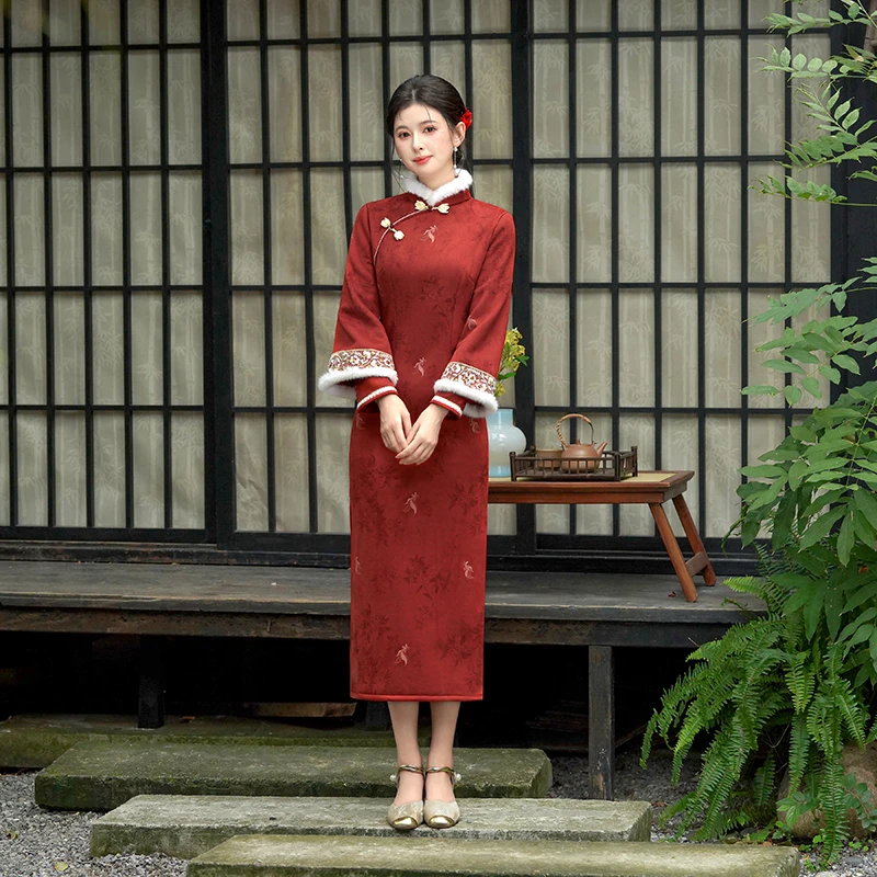 新中式年轻款红色敬酒服订婚回门拜年服日常修身旗袍2025年秋冬