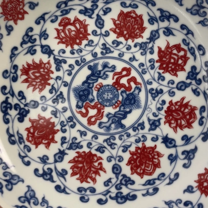 瓷片景德镇釉里红缠枝莲大壶承