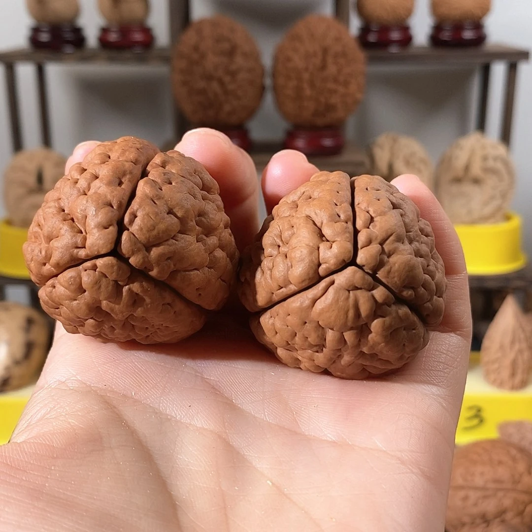 把件文玩核桃三瓣脑纹金刚415152