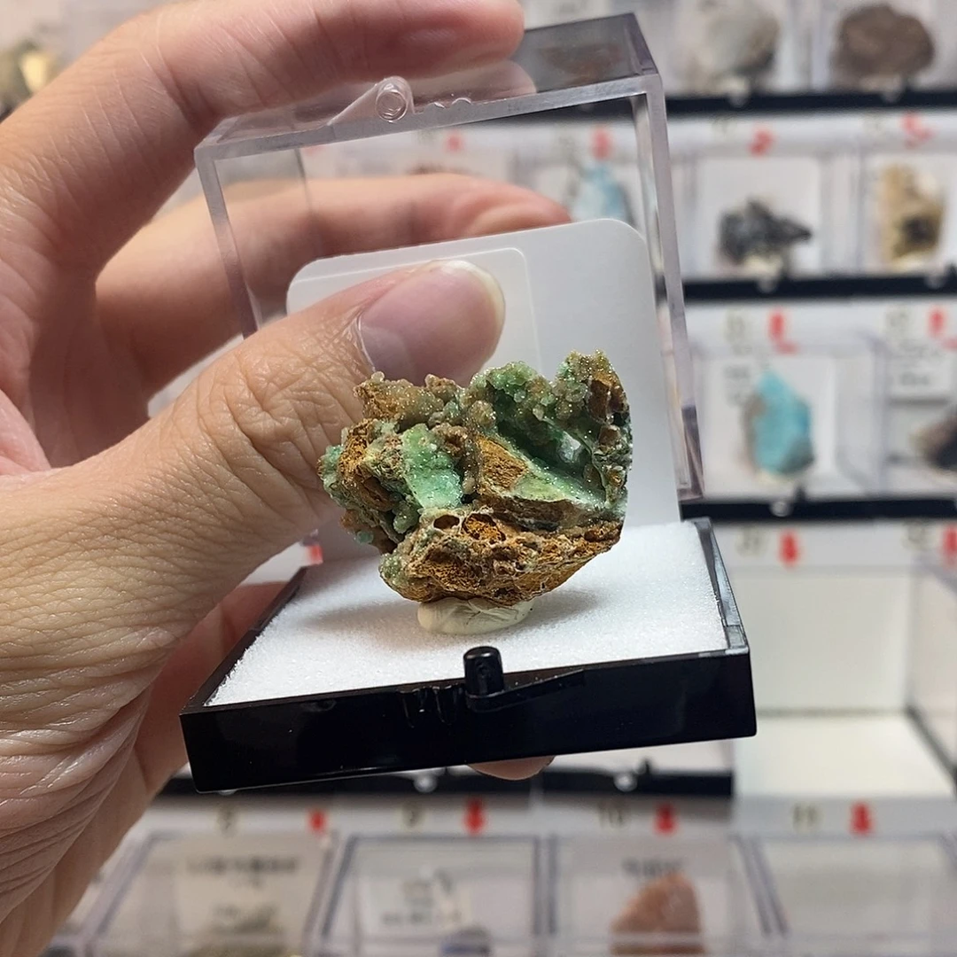 一***精石材天然原石矿物标本