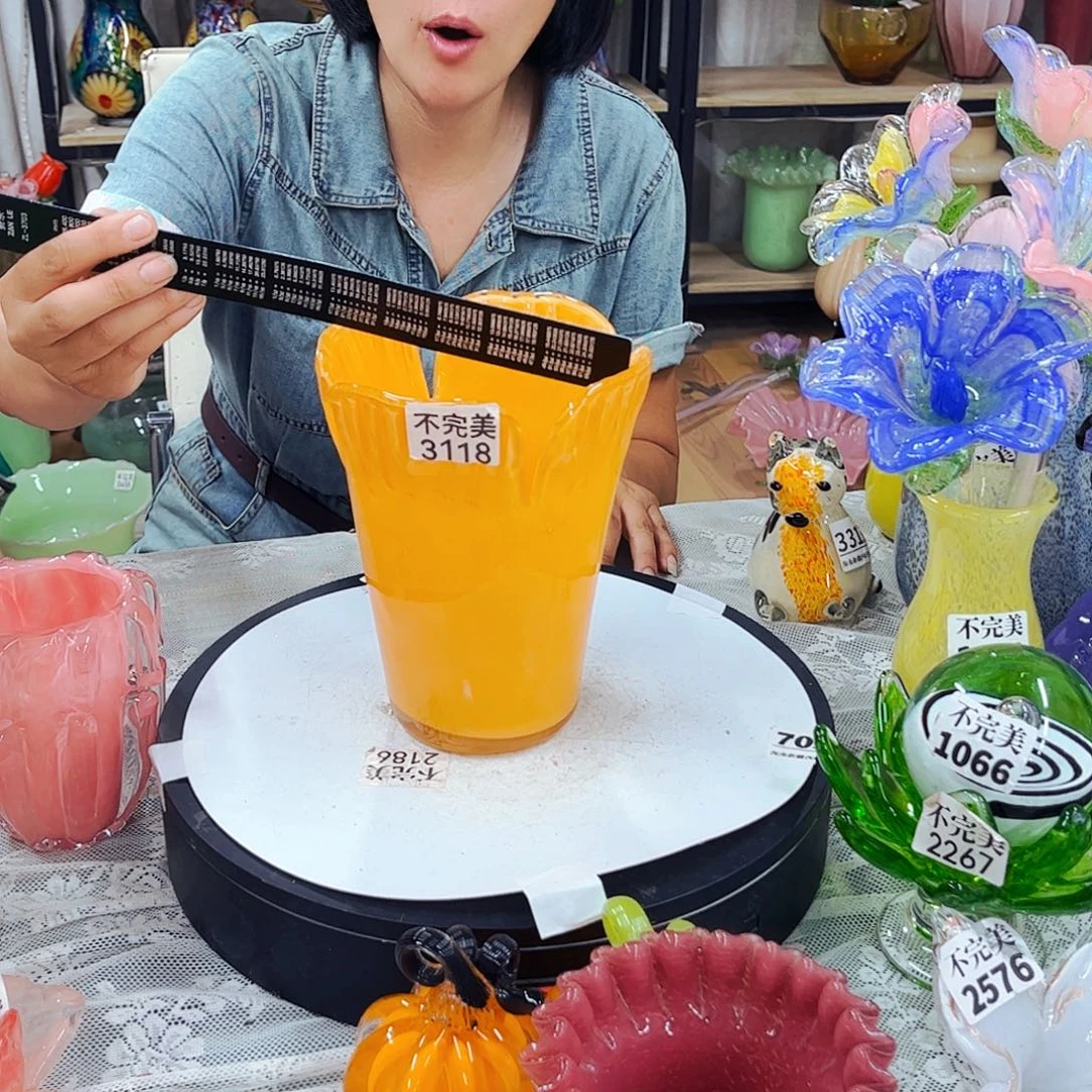 3118 家悦琉璃工艺品不完美