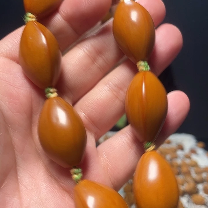 橄榄核吊坠橄榄核