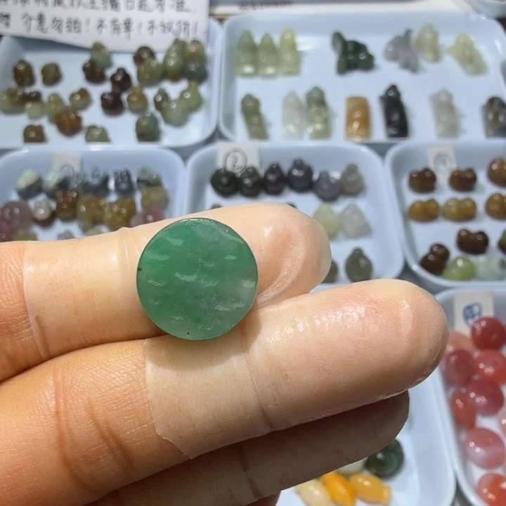 和田玉未镶嵌珠宝奇石