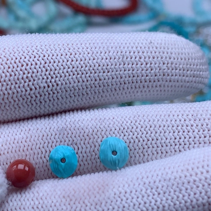 南红玛瑙未镶嵌珠宝奇石