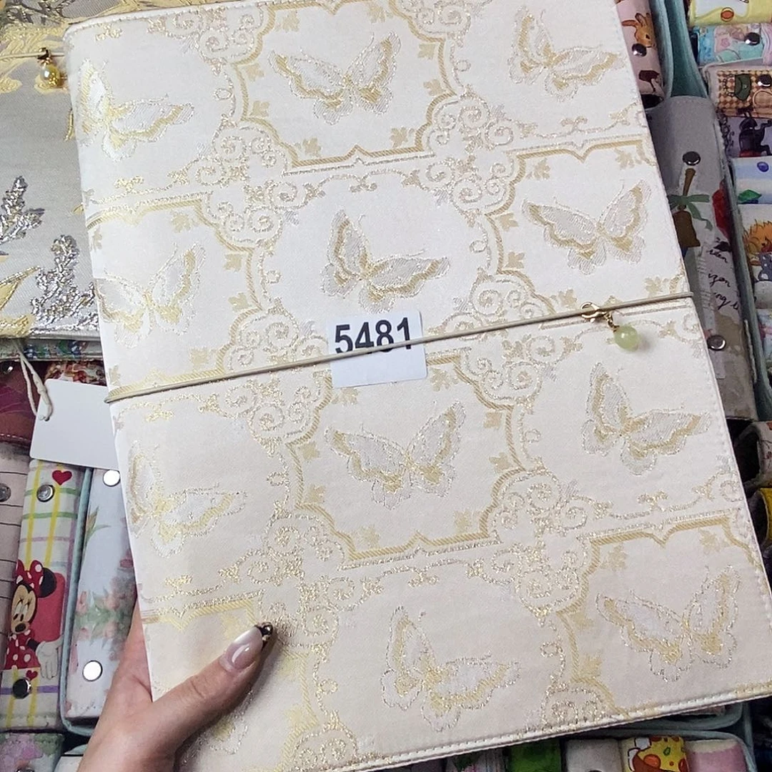 织绣A4活页带收纳册5481