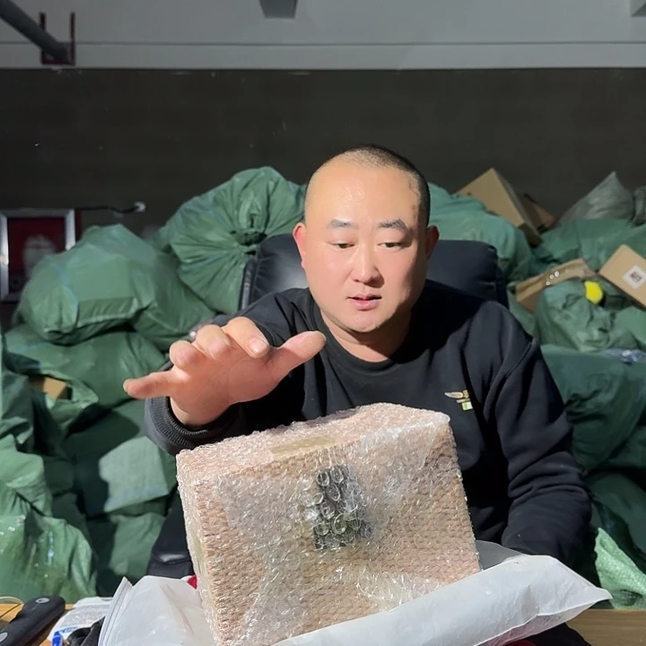 裤衩子以赔光了炸炸炸014