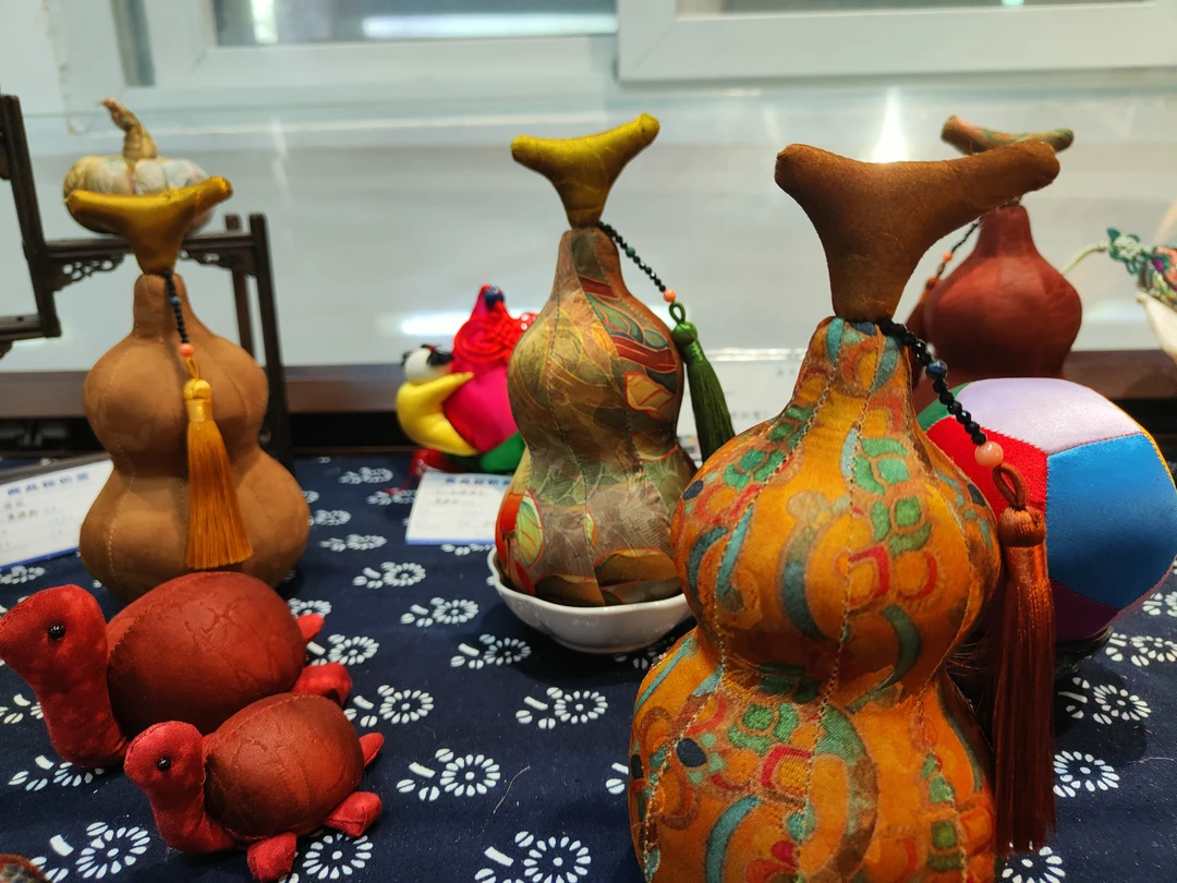 定制手工葫芦香包摆件