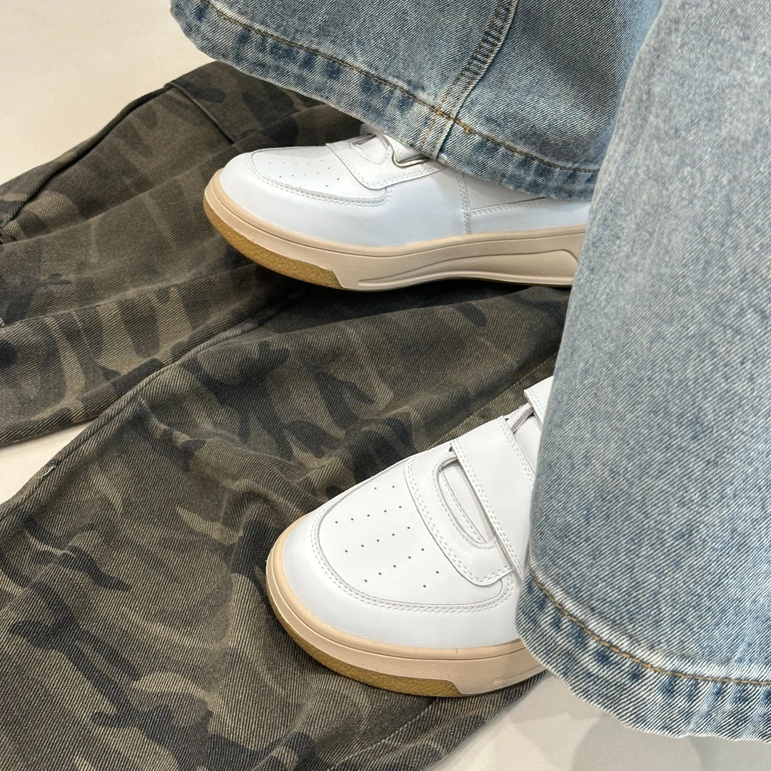 【薛定饿】极简感小白鞋软底软面魔术贴内增高百搭女鞋百搭老钱风