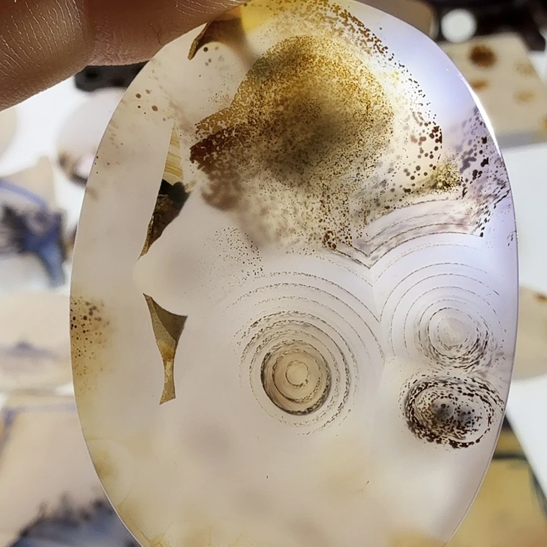 玛瑙/玉髓未镶嵌珠宝半成品